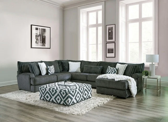Loughton - Image 2