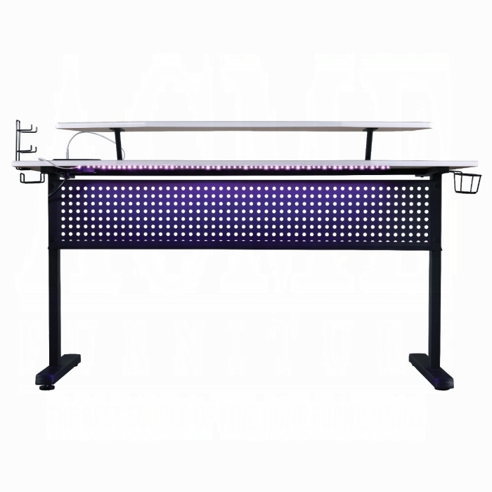 Vildre Gaming Desk W/USB - Image 4