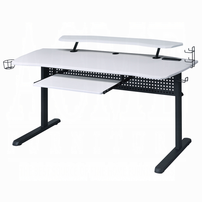 Vildre Gaming Desk W/USB - Image 6