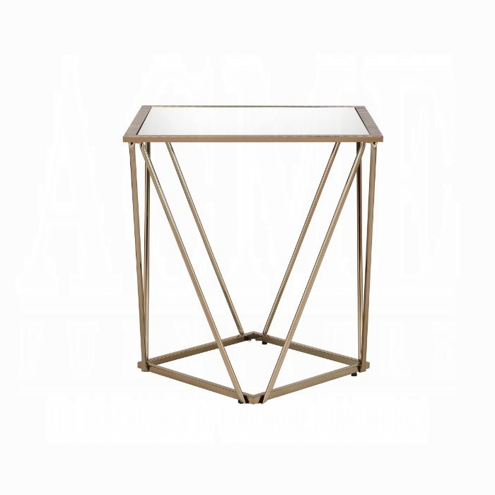 Fogya End Table - Image 2