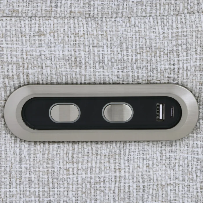Eastre Power Motion Sofa w/USB Port - Image 6