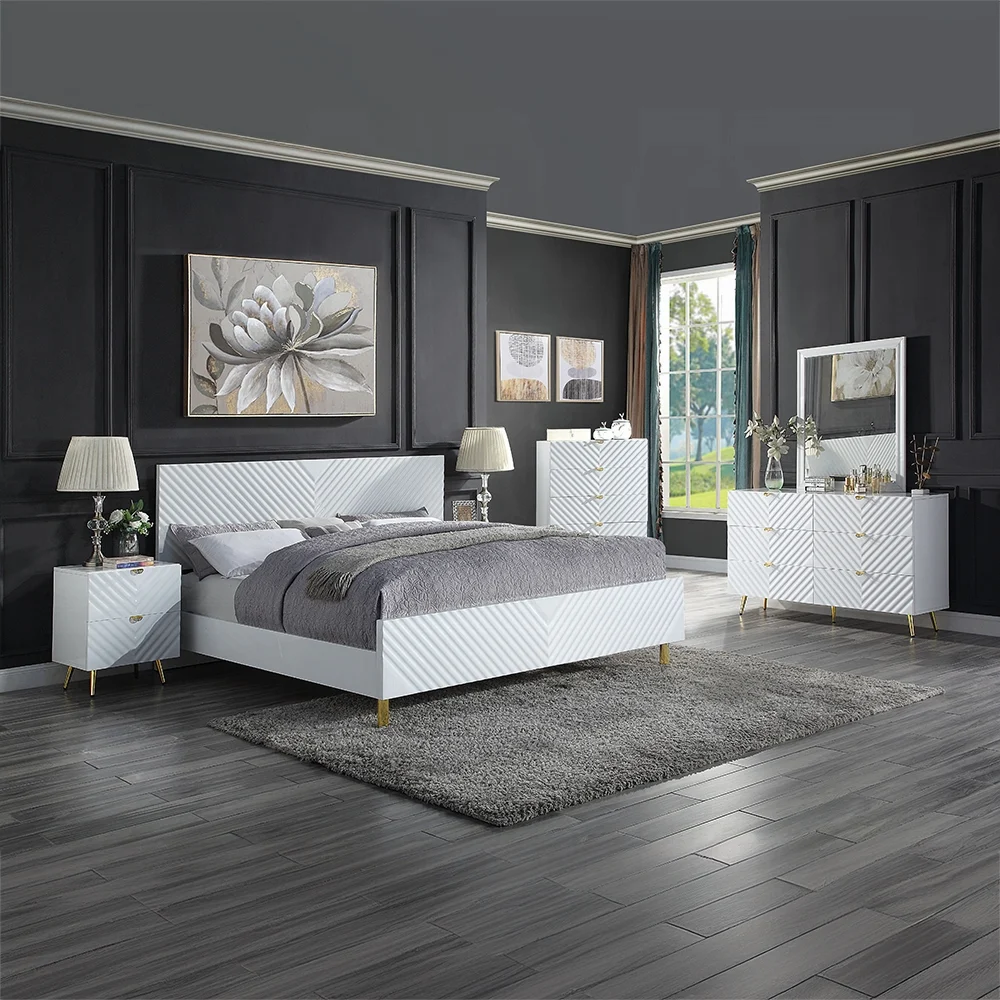 Gaines EK Bed - Image 6